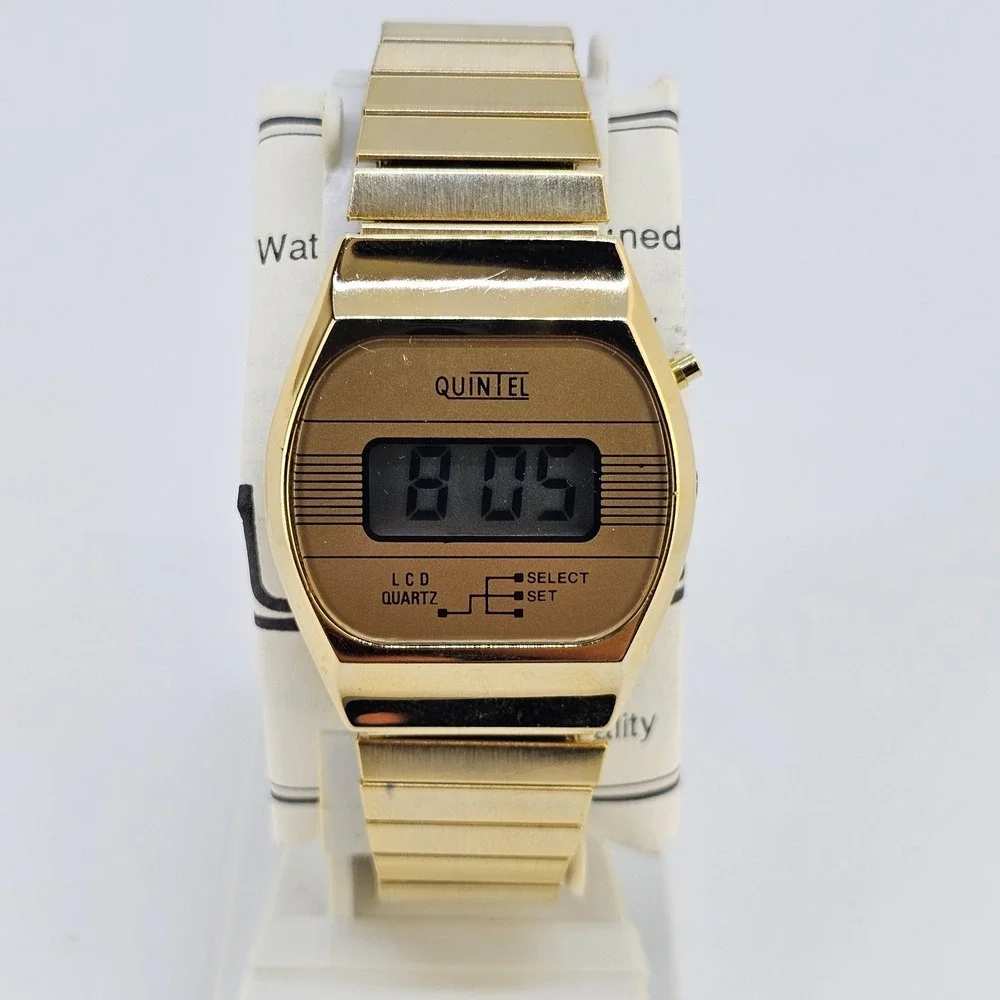 VTG Quintel Digital Unisex Watch 33MM DayDate Gold Expandable Band 6